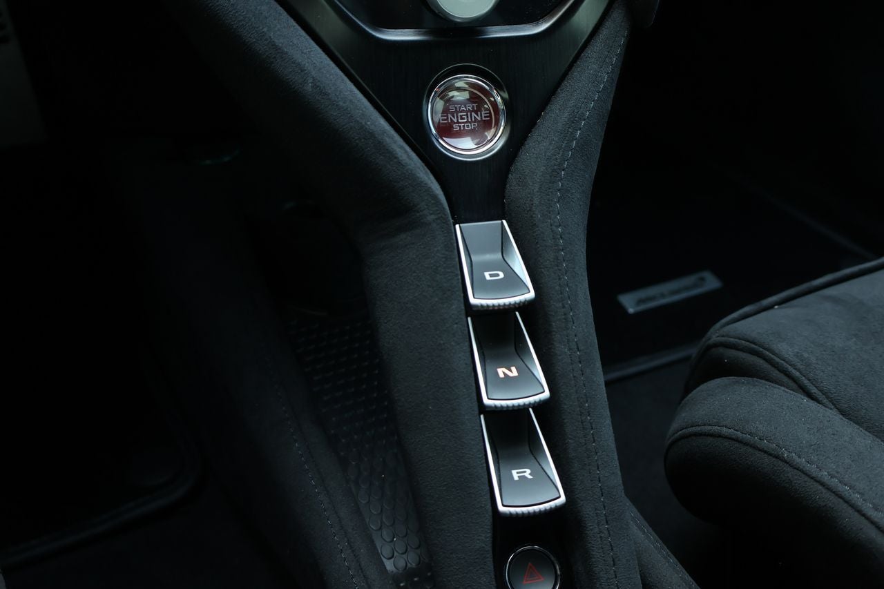 2024 McLaren 750S Spider