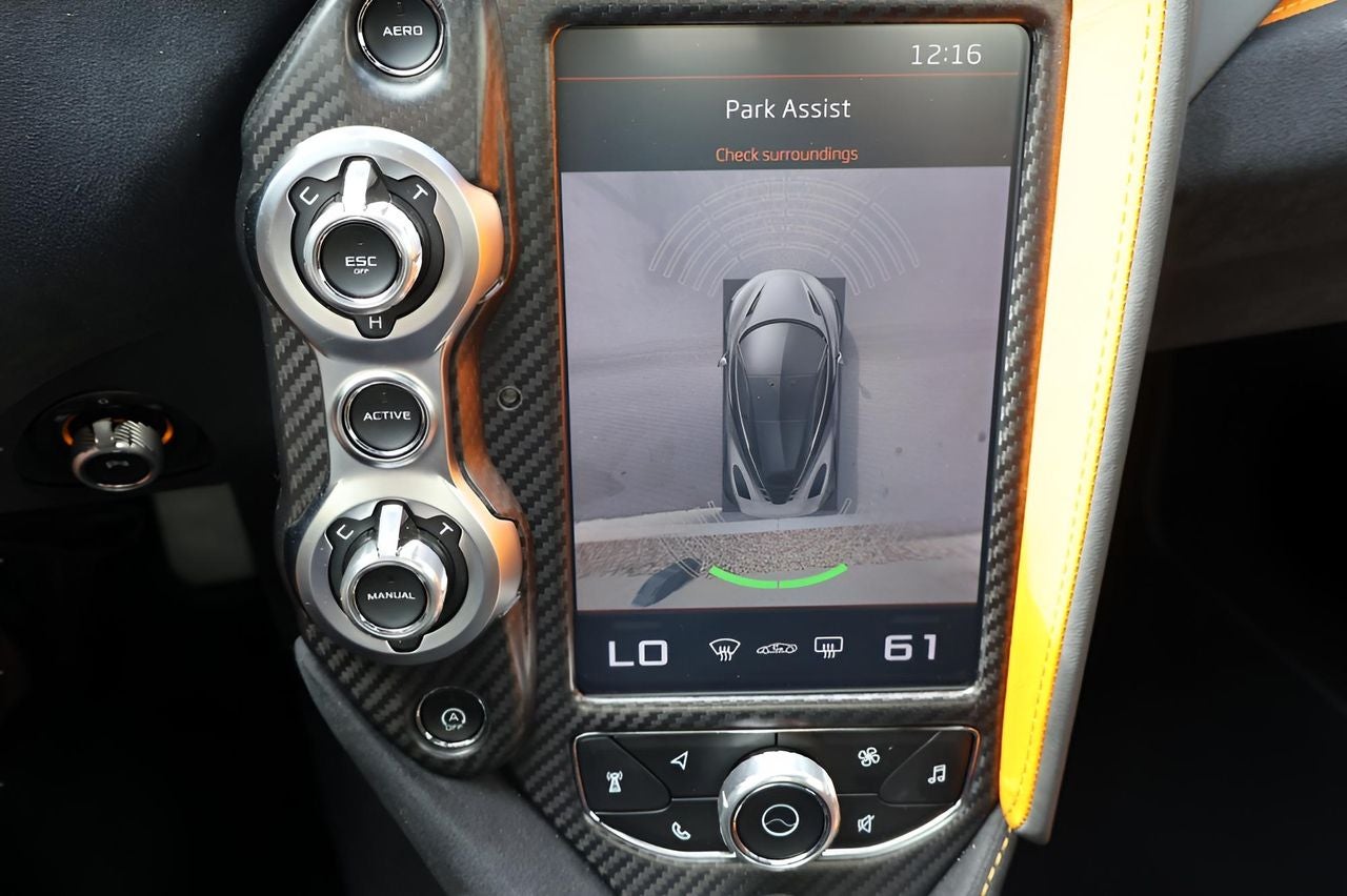 2022 McLaren 720S Performance