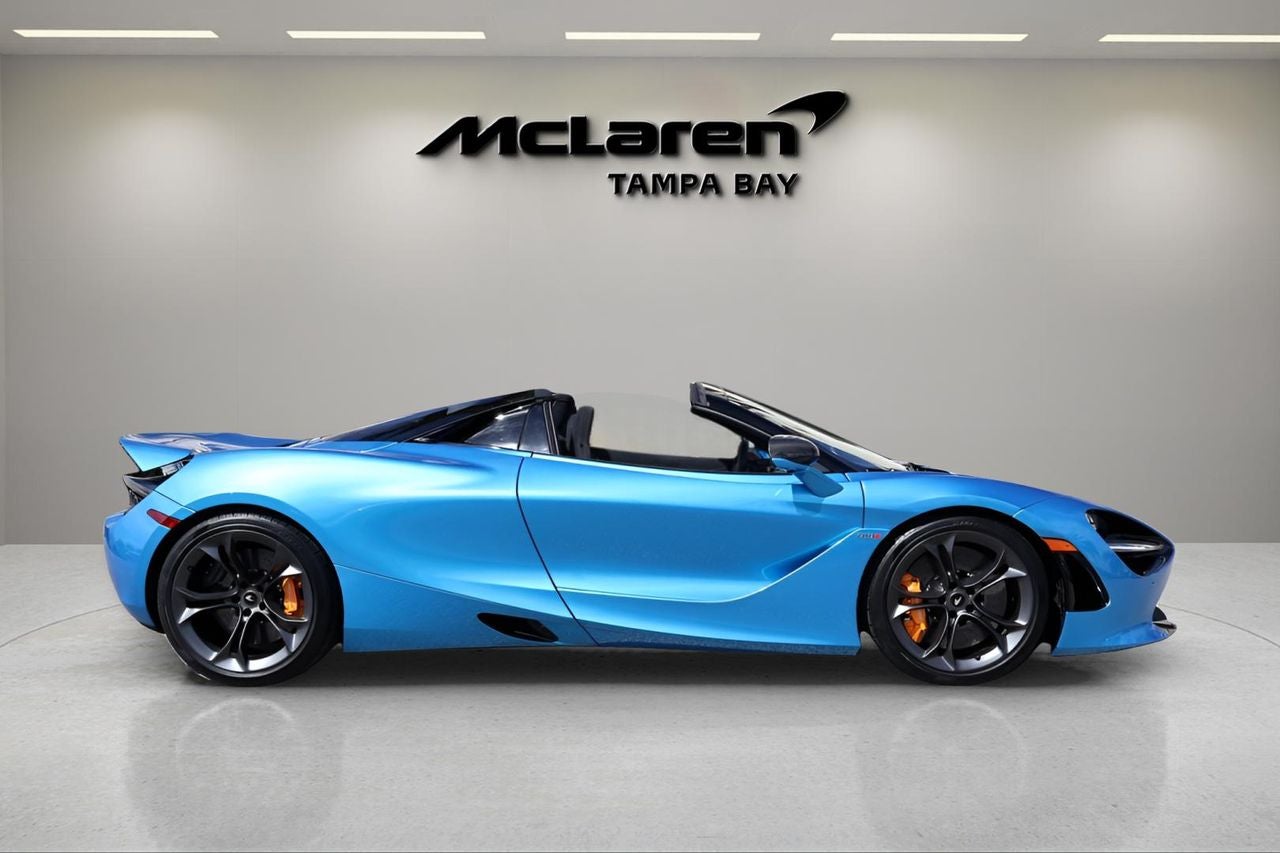 2022 McLaren 720S Performance