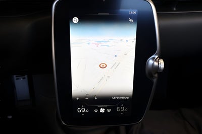 2026 McLaren Artura Base