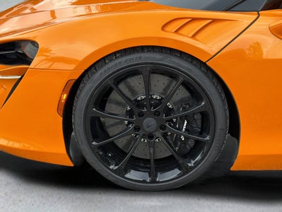 2026 McLaren Artura Base