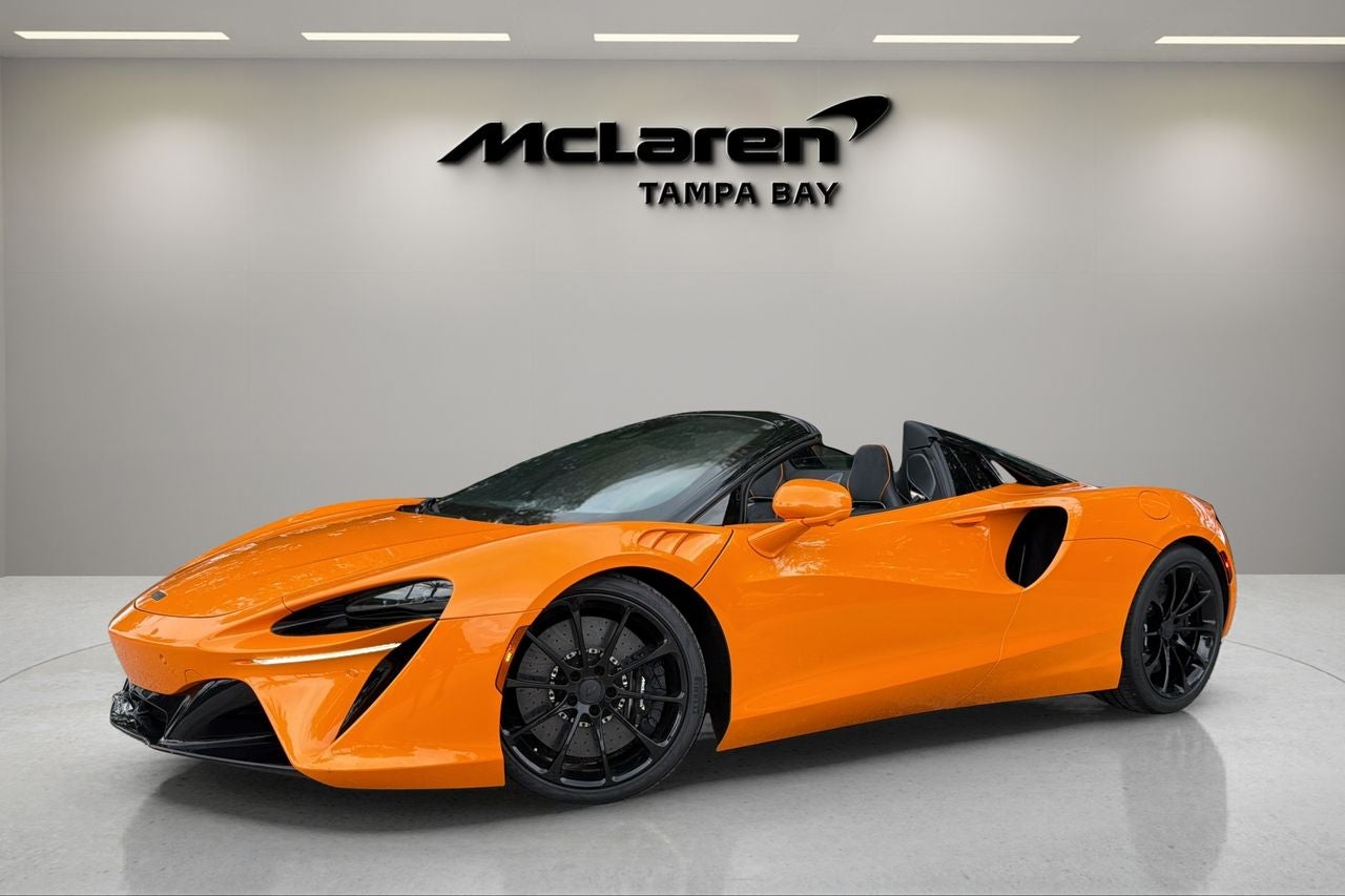 2026 McLaren Artura Base