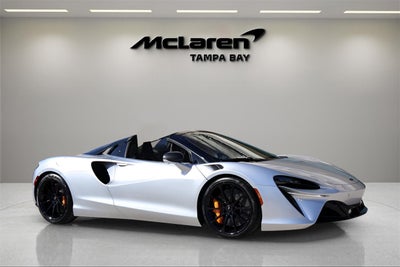 2026 McLaren Artura Base