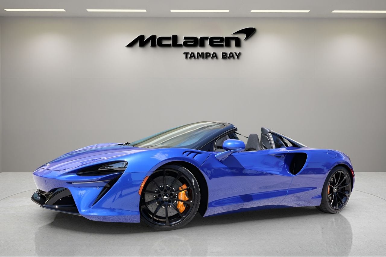 2026 McLaren Artura Base