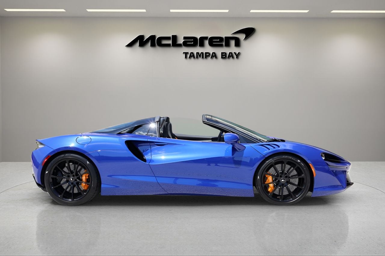 2026 McLaren Artura Base