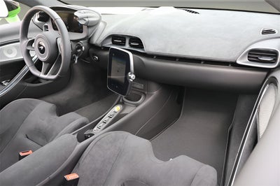 2025 McLaren Artura Base