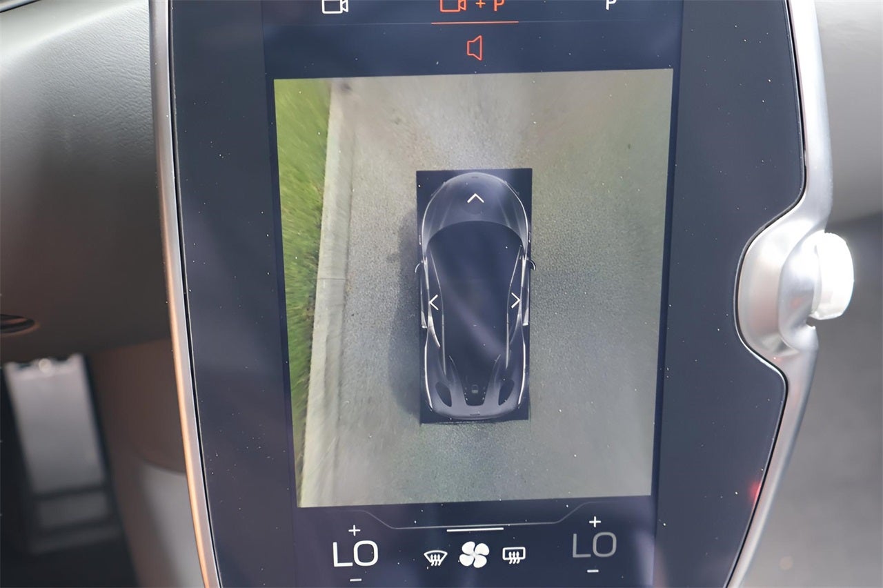 2025 McLaren Artura Base