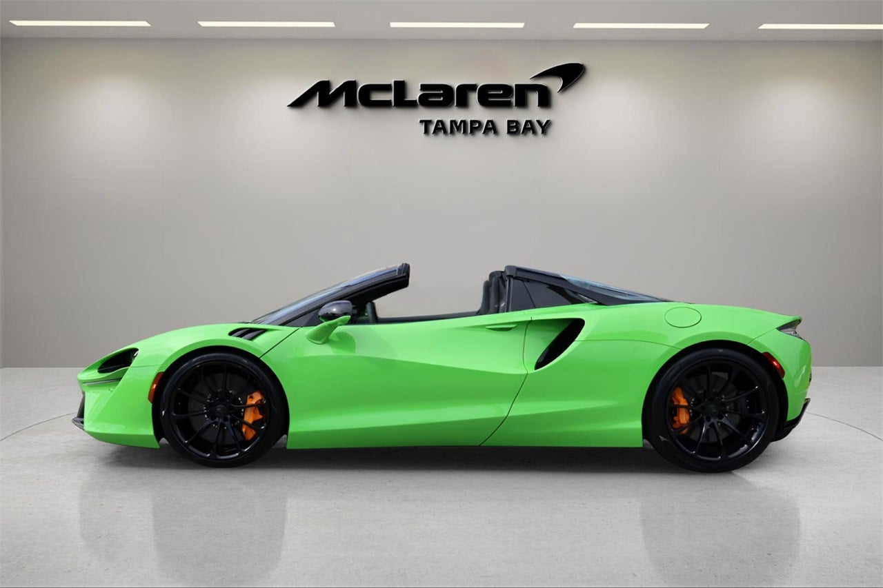 2025 McLaren Artura Base