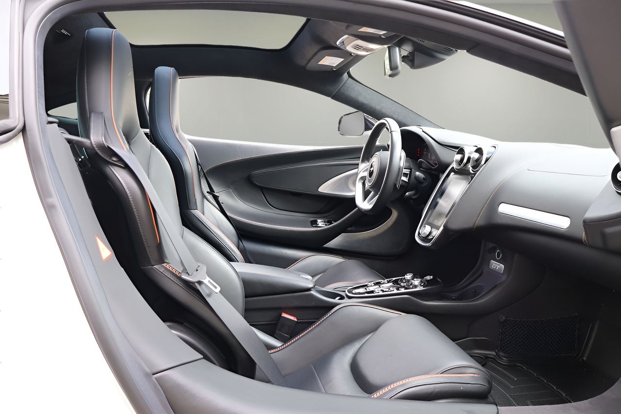 2023 McLaren GT Coupe