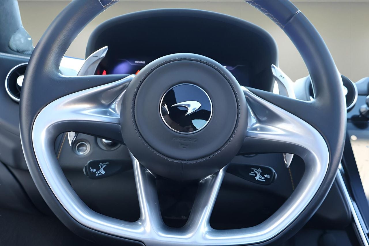 2023 McLaren GT Coupe