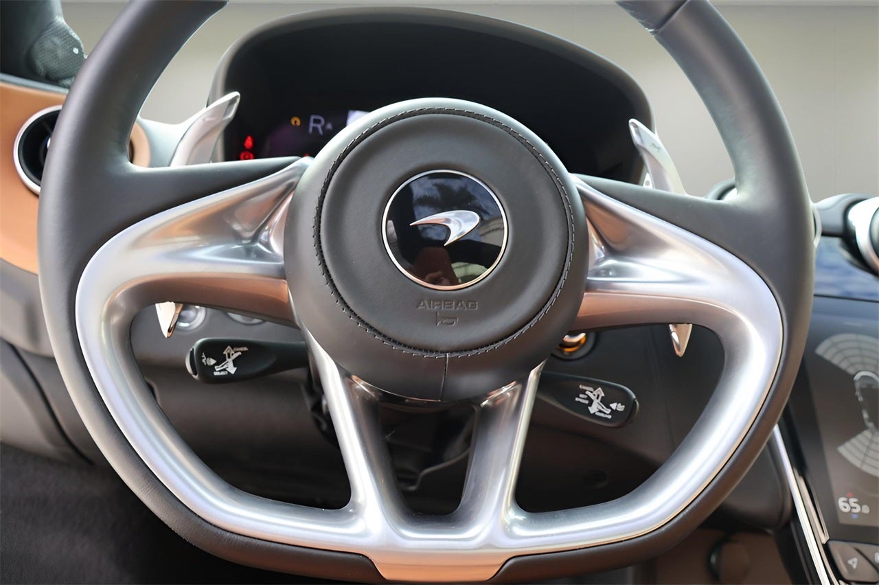 2025 McLaren GTS Coupe