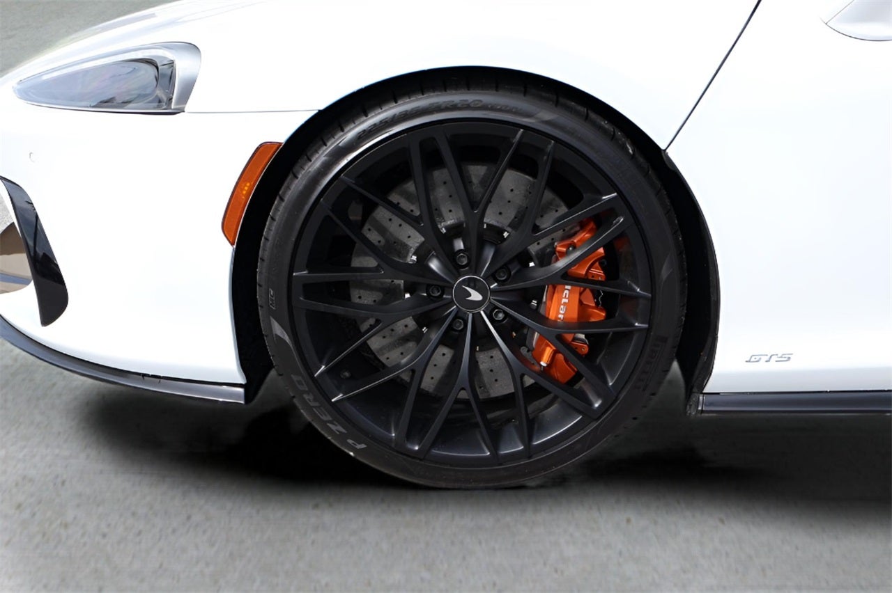 2025 McLaren GTS Coupe